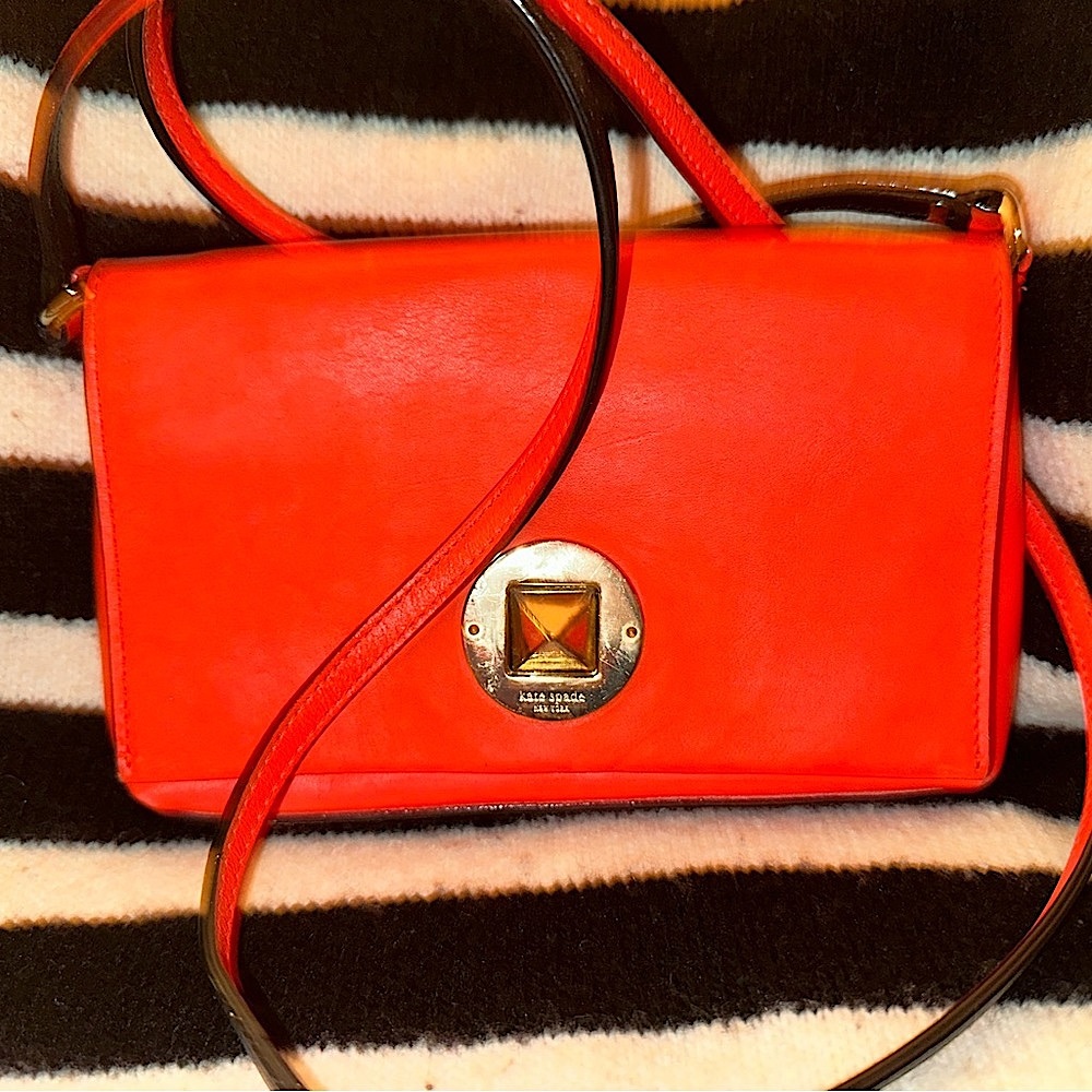 Kate Spade Sally Crossbody Bag Brightspot Avenue Maraschino Orange With Turnlock